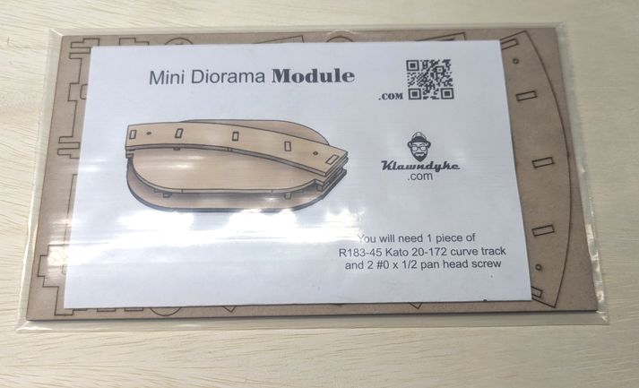 Mini Diorama curve Mini Diorama curve